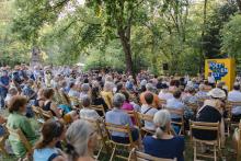 Nebenpodium im Schlossgarten